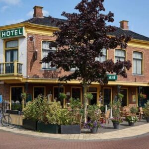 Hotel 't Gemeentehuis Bedum - goedkope-singlereizen.nl