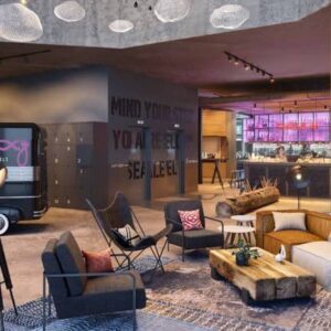 Moxy Amsterdam Schiphol Airport - goedkope-singlereizen.nl